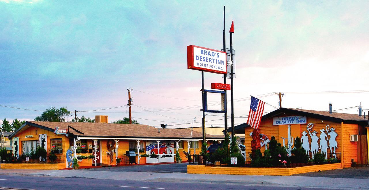 Brad'S Desert Inn Holbrook Exterior photo
